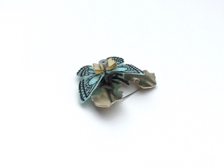 Broche Mariposa, Celeste