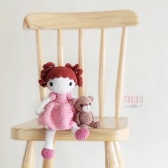 Boneca Lara amigurumi - comprar online