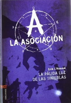 La pálida luz de las tinieblas