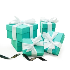 Pulseira Tiffany&Co. com berloque de coração - Jardins Joias - Joias seminovas das grandes marcas