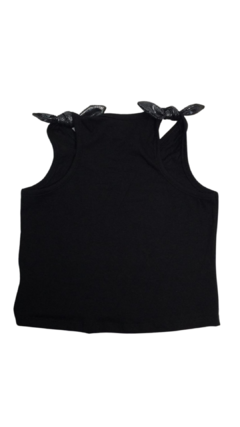 MUSCULOSA NEGRA C/NUDO FOIL NEGRO - comprar online