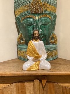 Escultura Jesus Meditando Gesso (19cm)(ATÉ 10 ÚTEIS DIAS PARA PRODUZIR) - loja online