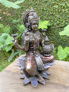 Estatua Deusa Hindu Lakshmi