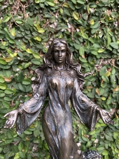 Estátua Iemanjá - "Rainha Das Águas" (28cm)