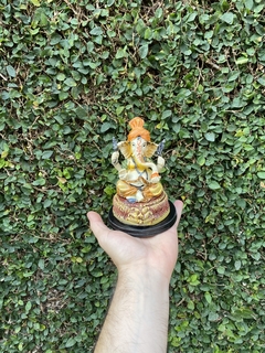 Ganesha Prosperidade M - Resina (14,5cm) - comprar online