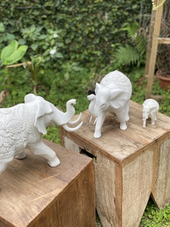 Trio Elefantes Marmorite - (30cm, 27cm e 13m) - comprar online