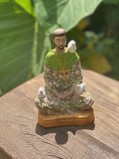 Imagem do São Francisco de Assis Meditando/Lótus - Gesso (19cm) (7 DIAS PARA PRODUZIR)