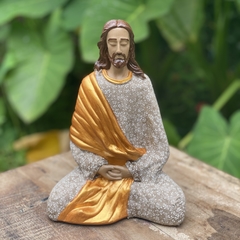 Escultura Jesus Meditando Gesso (19cm)(ATÉ 10 ÚTEIS DIAS PARA PRODUZIR)