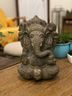 Ganesha - Pedra c/ Barong (28cm) - Zenz Arts