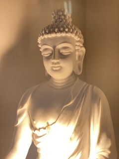 LUMINÁRIA BUDA TIBET COM LÓTUS 50cm (Bi-Volt) - comprar online