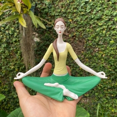 Yoga/Yogi Meditando - Resina (16cm) na internet