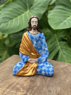 Jesus Meditando Gesso (19cm)(ATÉ 10 ÚTEIS DIAS PARA PRODUZIR) - comprar online