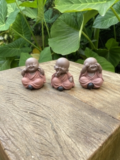 Trio Monges Sábios - Resina (6.5cm) - comprar online