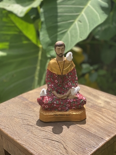 Escultura São Francisco de Assis Meditando 19cm - loja online