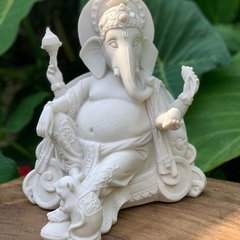 Escultura Ganesha Sentado - Marmorite (27cm) na internet