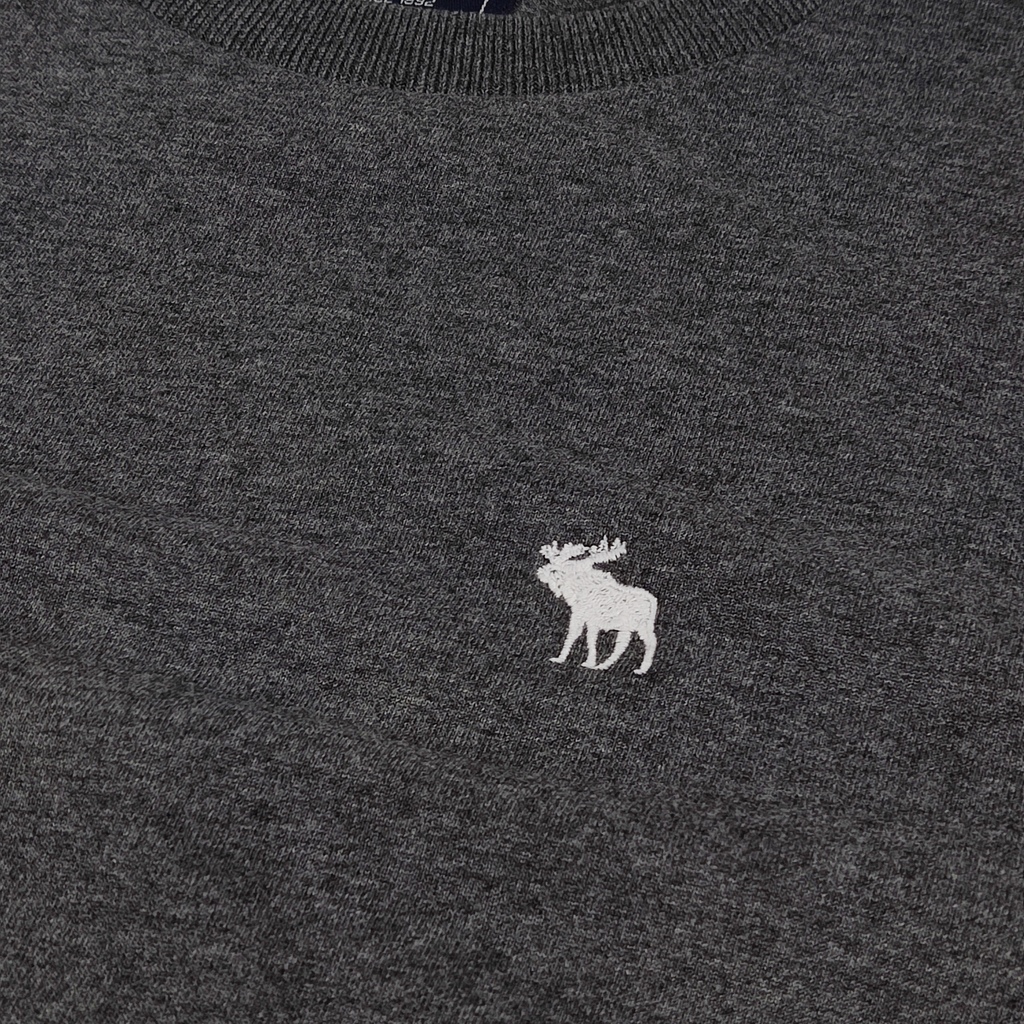 Camiseta Abercrombie bordada classica chumbo alce branco