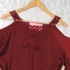 Blusa Ombro Vazado Vinho BS3708 - comprar online