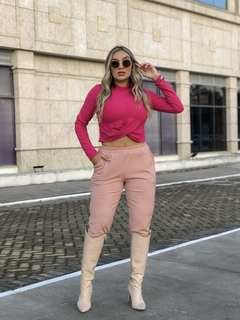 CROPPED FUCSIA CANELADO na internet