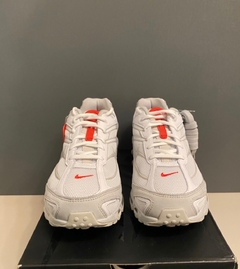 Supreme x Nike Shox Ride 2 White - MTL Outlet