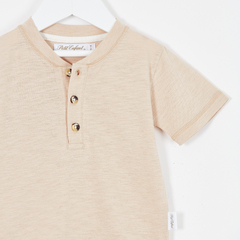 REMERA M/CORTA CUELLO MAO FLAME BEIGE - comprar online