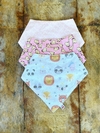 Trio Babador Bandana Impermeável - Bichinhos Candy + Girafa Rosa + Vitral Rosa