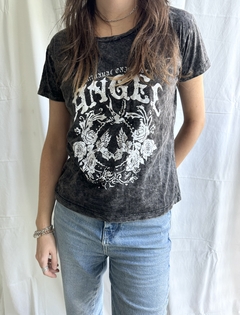 REMERA ANGEL ROSE