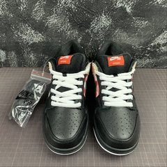 Sb dunk cheap raygun