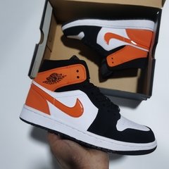 Aj1 mid shattered backboard sales