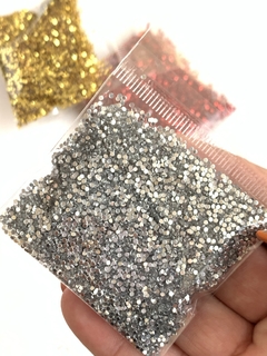 APLIQUE CONFETE GLITTER PRATA BOLINHA - 10 GRAMAS - comprar online