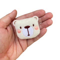 APLIQUE BICHINHOS URSO MARFIM PELÚCIA - 4CM -1 UNIDADE - comprar online