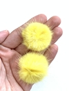 POMPOM RETO PÊLO AMARELO - 2 UNIDADES - 4,5CM