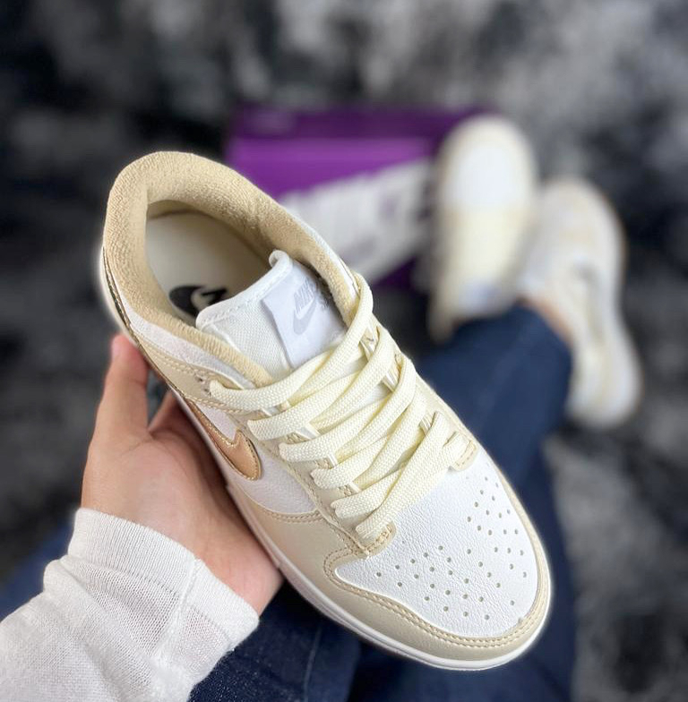 T nis Nike Dunk Low Dourado Metalic PAGUE NO PIX E GANHE R 20