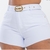 Short Feminino Plus Size Branco Com Cinto Barra Desfiada na internet