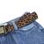 Short Jeans Feminino Bolso Vazado Com Cinto De Onça Barra Fio - Crisconf-Vestuários e Acessórios