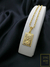 Corrente Cadeado Alongado 70cm 4mm Fecho Gaveta Banhada a Ouro 18K + Pingente Placa Perfil de Cristo - SYNC MORE JOIAS