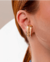 Brinco Ear Hook com Detalhes em Bolinhas Dourado Banhado a Ouro 18k
