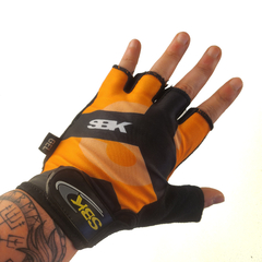 GUANTES CORTOS DE CICLISMO LCL-59983 - SPEED UP TIENDA DEPORTIVA