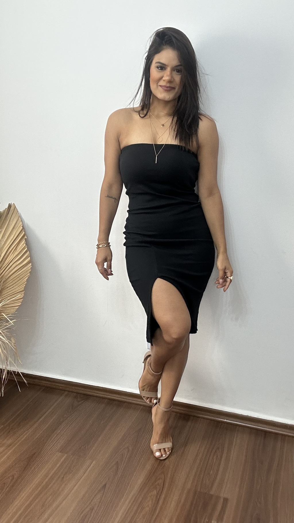 Vestido Midi Ribana Canelado Bojo Tomara que Caia Fenda Preto