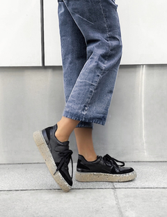 Sneaker KATE Negro - comprar online