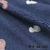 Tecido Jeans Bordado Flor Rosa, para confecção de calças, jaquetas, saias ou vestidos, este tecido versátil.