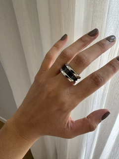 Anillo cinta negra