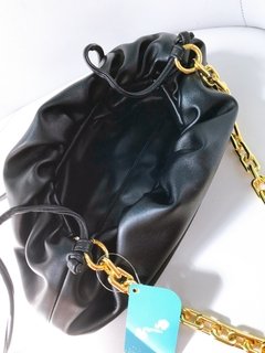 Bottega Veneta Pouch Inspired na internet