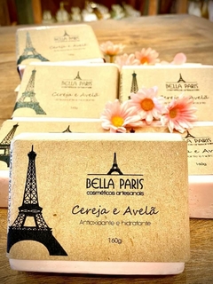 Sabonete em Barra Cereja e Avelã - BELLA PARIS COSMÉTICOS ARTESANAIS.