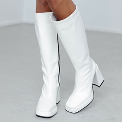 BOTA ANYELO WHITE