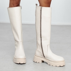 BOTA LOREN OFF WHITE en internet