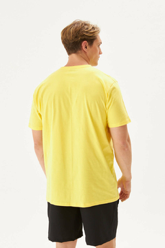 REMERA DE ALGODON CANTERBURY LOGO TEE AMARILLO en internet