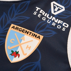 CAMISETA LAS LEONAS OFICIAL ALTERNATIVA UNDER ARMOUR 2023 en internet