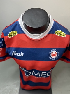 CAMISETA DE RUGBY FLASH CHA ROGA CLUB (SANTA FE) TITULAR CON SPONSOR en internet