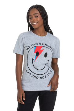 Camiseta Feminina Smile (SALE) - comprar online