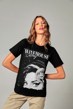 Camiseta Amy Winehouse - Feminina (SALE)